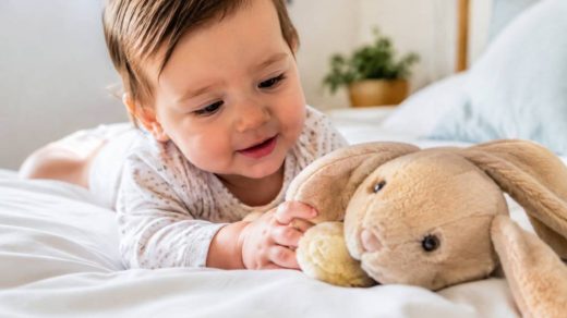 Site pour doudou perdu : comment retrouver le compagnon préféré de bébé